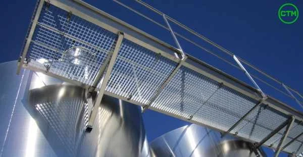 ctm-passerelle-inox-1